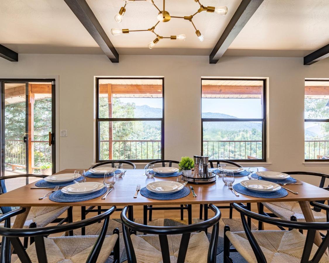Secluded Mtn Top Family Haven W/Views Spa & Arcade Three Rivers Esterno foto