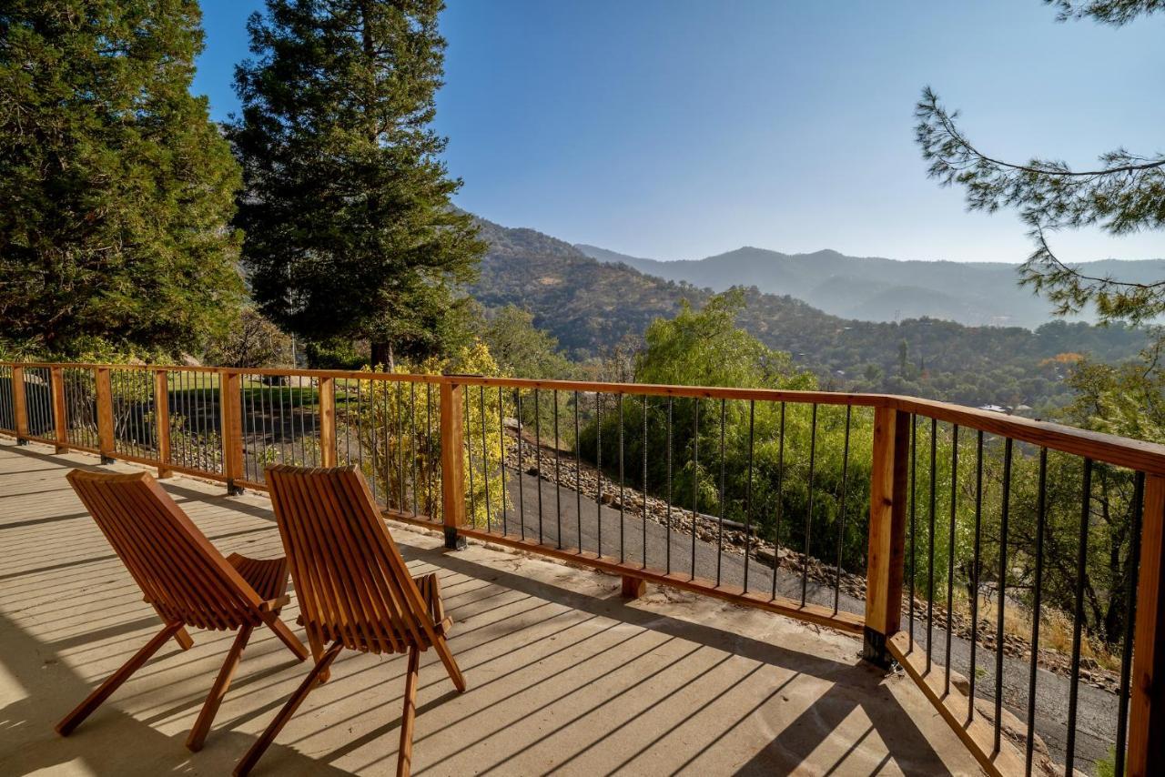 Secluded Mtn Top Family Haven W/Views Spa & Arcade Three Rivers Esterno foto